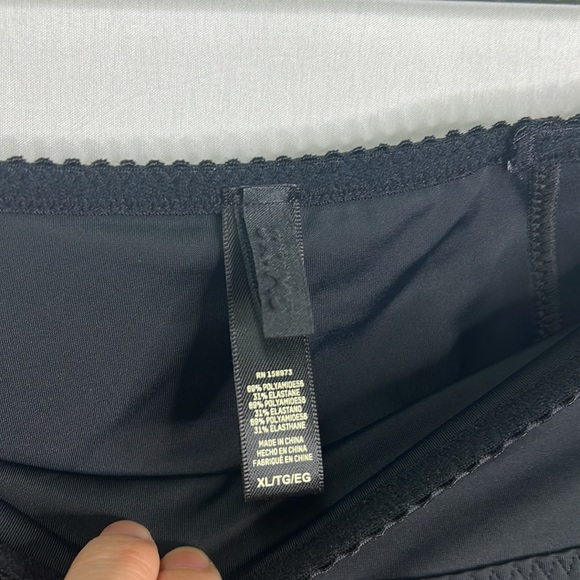 SKIMS glam pants straight leg 12โ high rise zippered shape wear - Picture 5 of 11